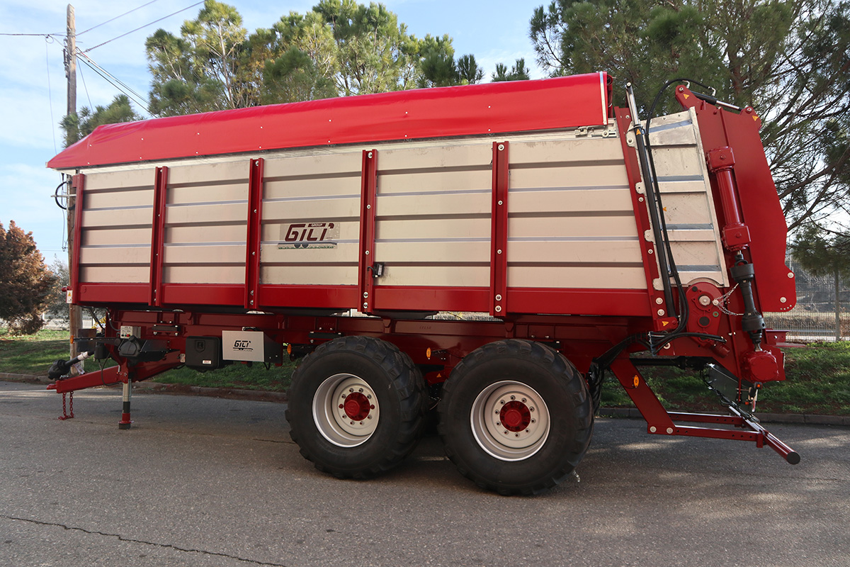 laterales-toldos-esparcidora-01